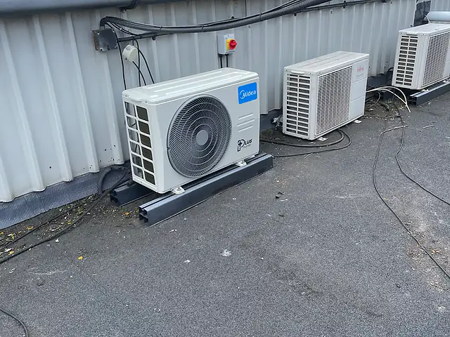 Commercial air conditioning in Stratford A row of outdoor air conditioning condensers at a commercial building, the kind of commercial air conditioning we fit for businesses in Stratford