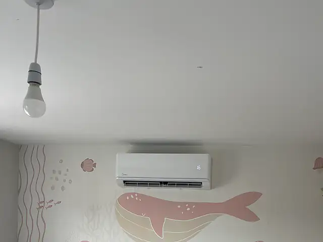 Bedroom Air Conditioning in London: a quiet air conditioning unit in a child’s bedroom